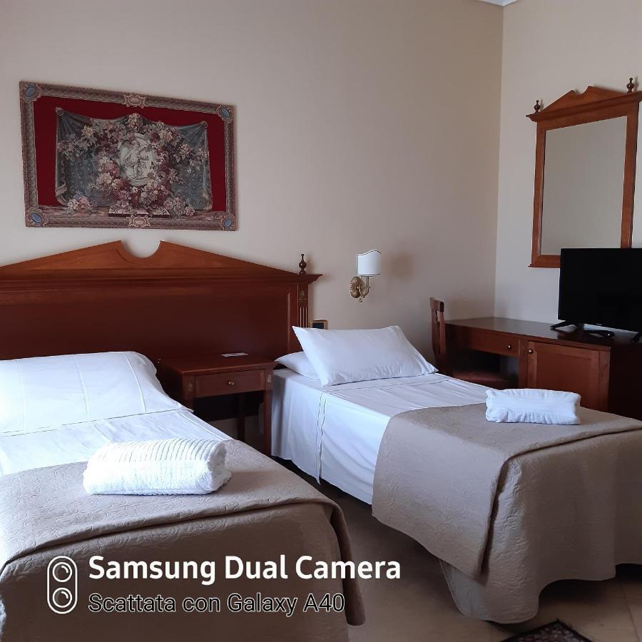 D'Angelo Palace Hotel มาซารา เดล วัลโล ภายนอก รูปภาพ