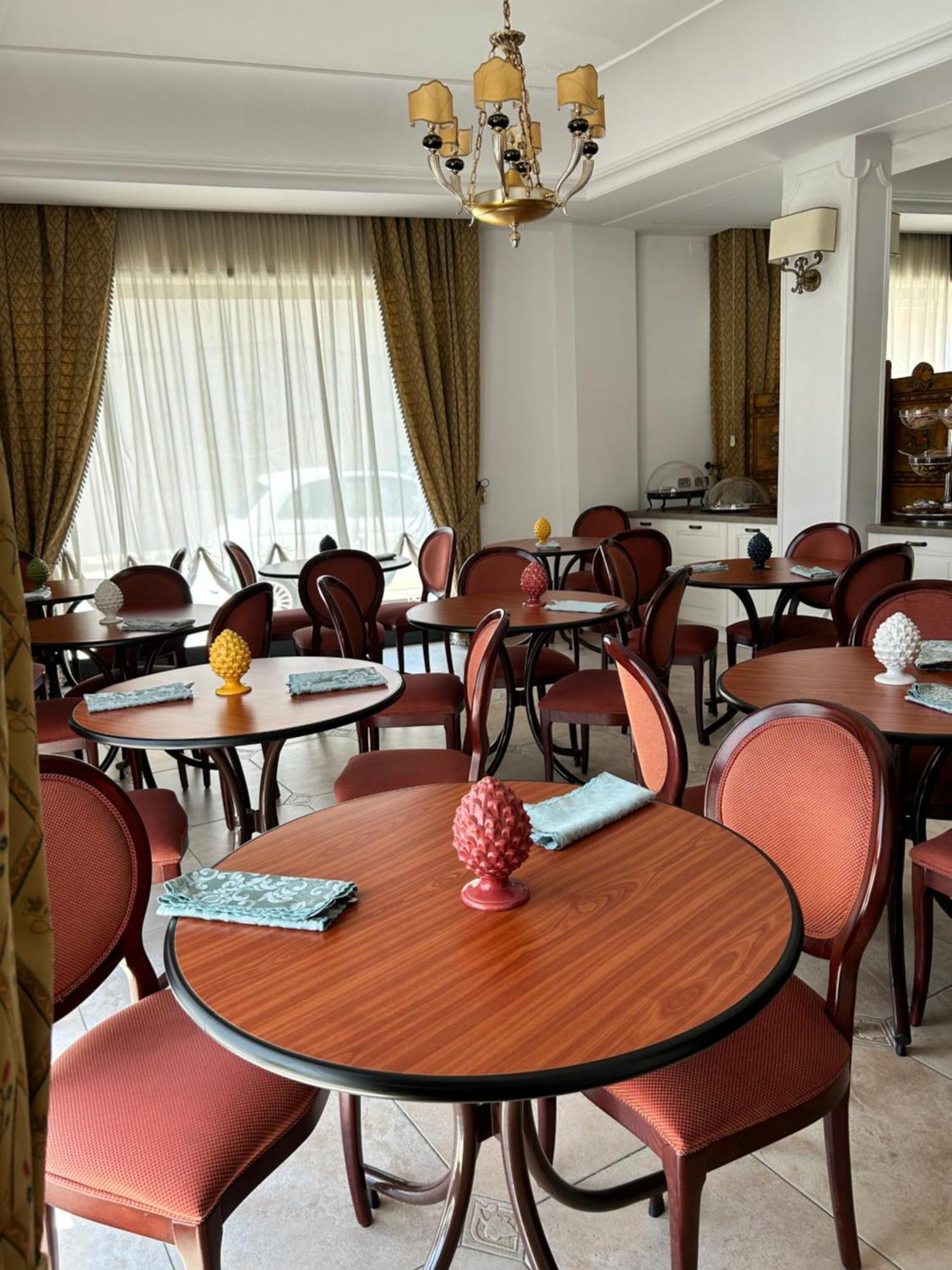 D'Angelo Palace Hotel มาซารา เดล วัลโล ภายนอก รูปภาพ