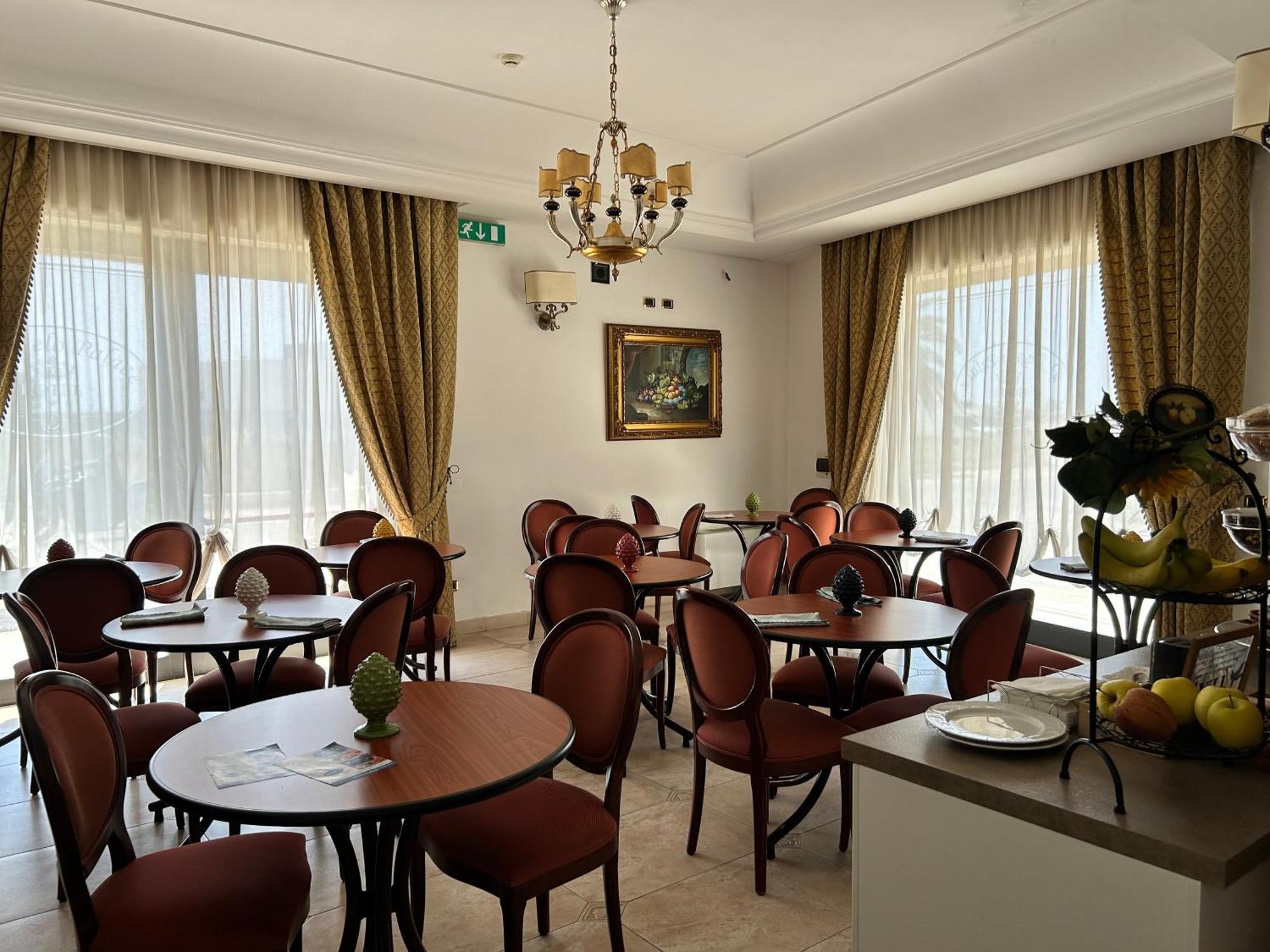D'Angelo Palace Hotel มาซารา เดล วัลโล ภายนอก รูปภาพ