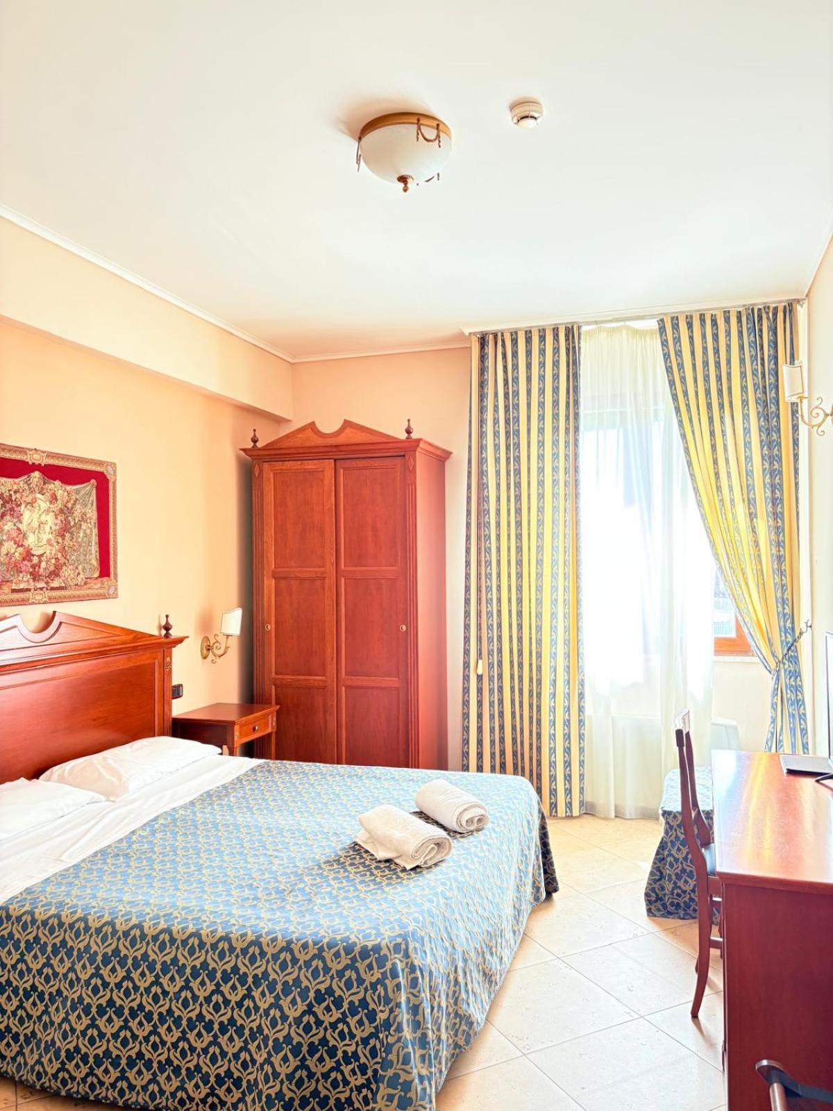 D'Angelo Palace Hotel มาซารา เดล วัลโล ภายนอก รูปภาพ