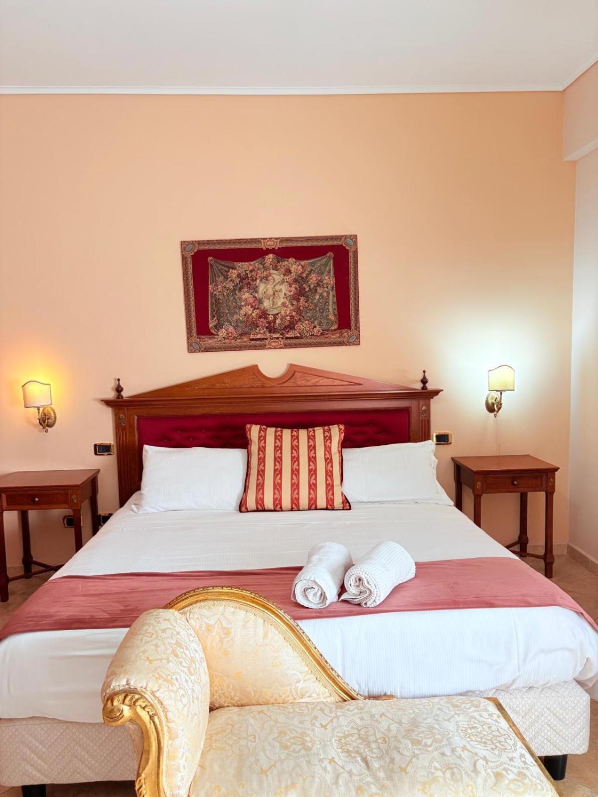 D'Angelo Palace Hotel มาซารา เดล วัลโล ภายนอก รูปภาพ