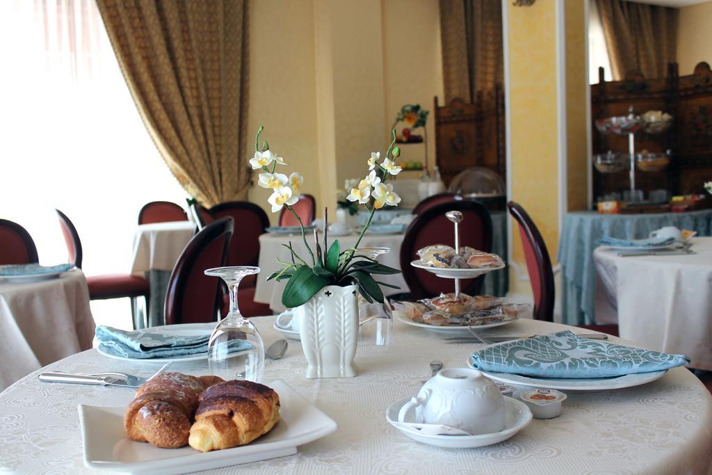 D'Angelo Palace Hotel มาซารา เดล วัลโล ภายนอก รูปภาพ
